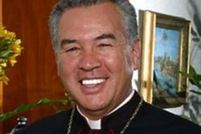 México: Cardenal Robles exige justicia para víctimas de ataque a casino