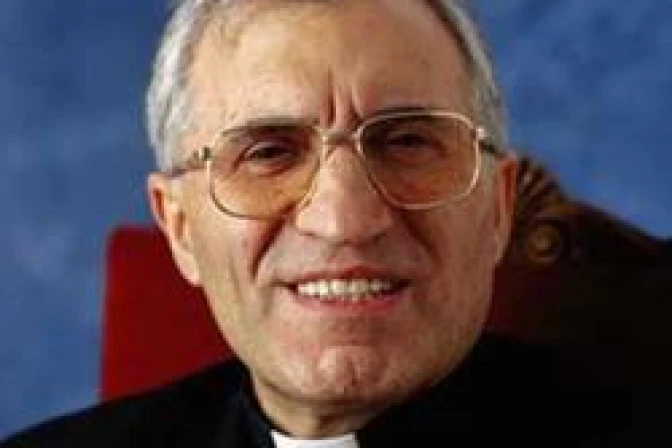 Cultura matrimonial y familiar están gravemente heridas, advierte Cardenal Rouco