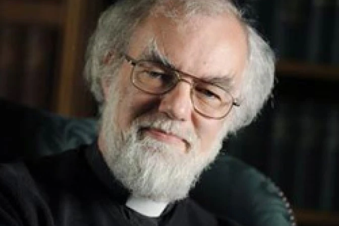 Líder anglicano de acuerdo con ordenar obispos homosexuales que respeten celibato