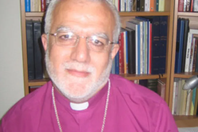 Sacerdote: Gobierno debe admitir que existe plan para ahuyentar a cristianos de Irak