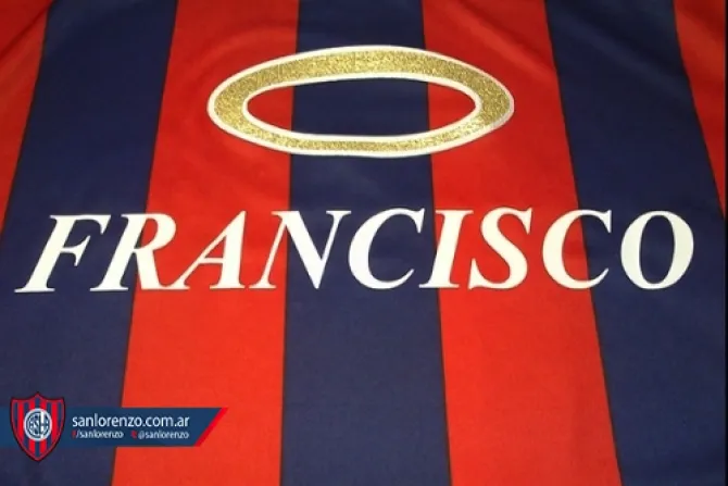 Club San Lorenzo regalará camiseta al Papa Francisco con su nombre