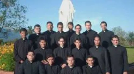 Seminarios católicos estarán a cargo de la Congregación para el Clero en el Vaticano
