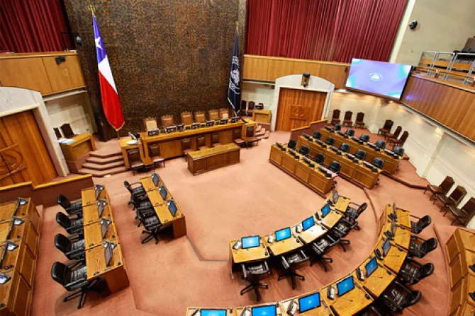 Senado chileno aprueba legislar sobre Ley de Identidad de Género