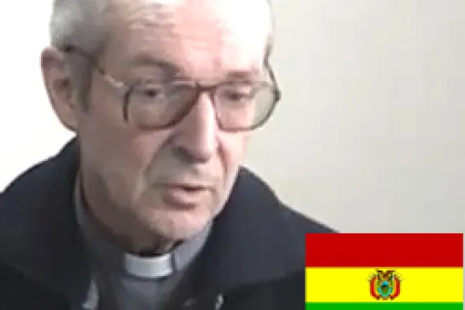 Católicos de Bolivia respaldan a Arzobispo atacado por oficialismo