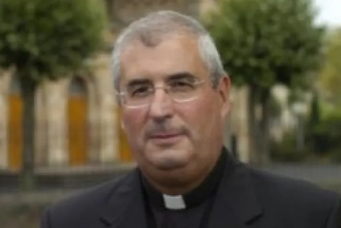 Obispo católico escocés podría ir a la cárcel si critica "matrimonio" gay