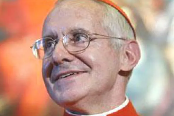 Respeto y confianza son pilares en diálogo interreligioso, afirma Cardenal Tauran