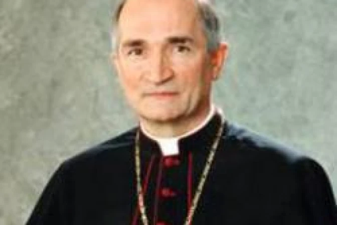 A 30 años del SIDA, aumenta aprecio por perspectiva de la Iglesia