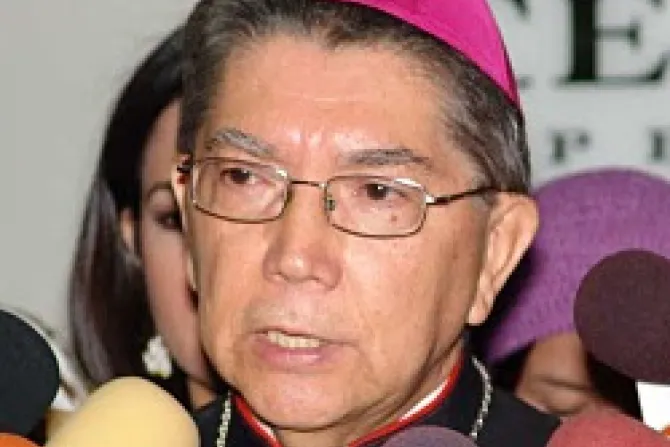 Gobierno por decreto de Chávez viola voluntad de venezolanos, dice Presidente del Episcopado