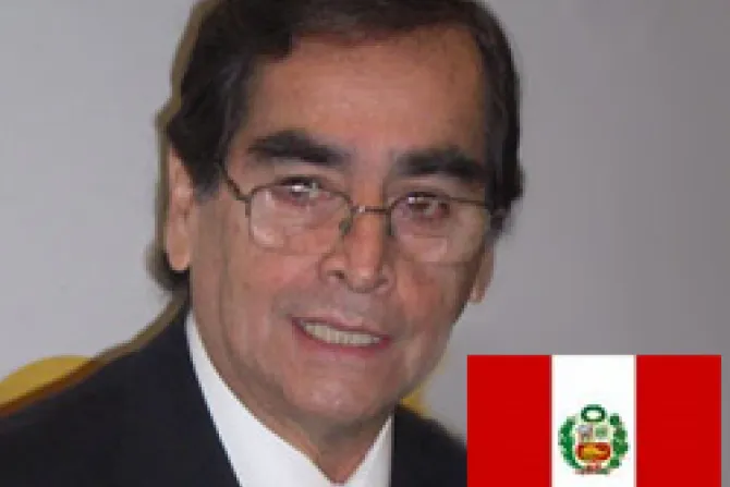 Ministro Ugarte pone en peligro vida de no nacidos con píldora del día siguiente