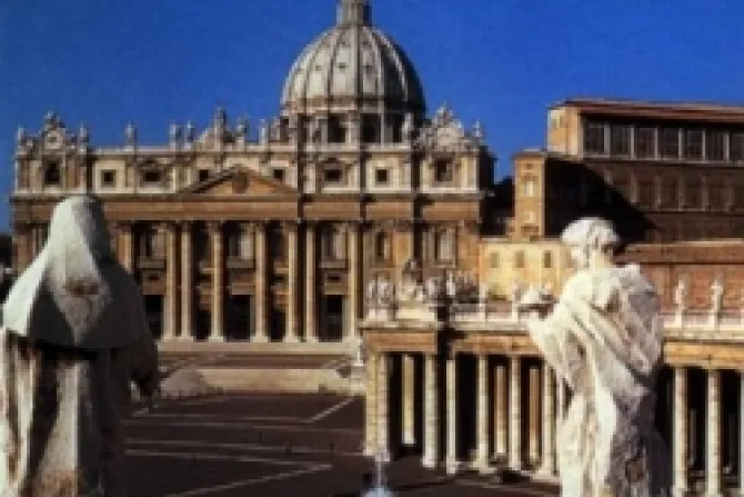 Vaticano observa algunos puntos de respuesta lefebvrista a preámbulo doctrinal