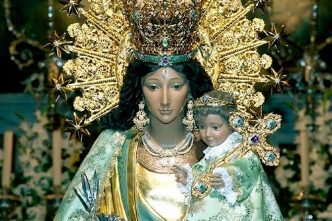 Valencianos llevarán imagen de Virgen de los Desamparados a Basílica de Nazaret