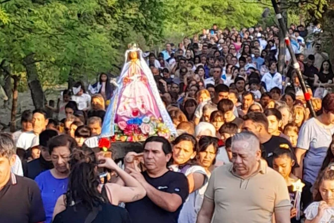 Procesión de "la Cautivita" en Río Seco, Córdoba (Argentina).