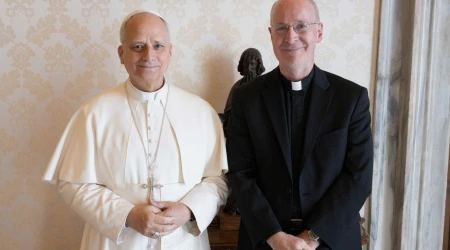 El Papa León XIV y James Martin