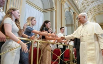 El Papa León XIV saluda a los catecúmenos de Francia este 29 de julio