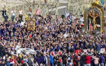 Procesión del Señor de los Milagros en Roma