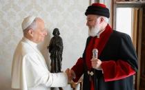El Papa León XIV recibe a su Santidad Mar Awa III en el Vaticano