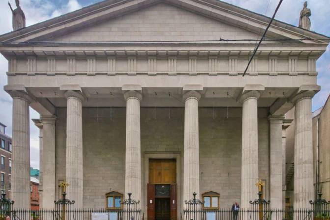 Santa María, declarada oficialmente la catedral católica de Dublín