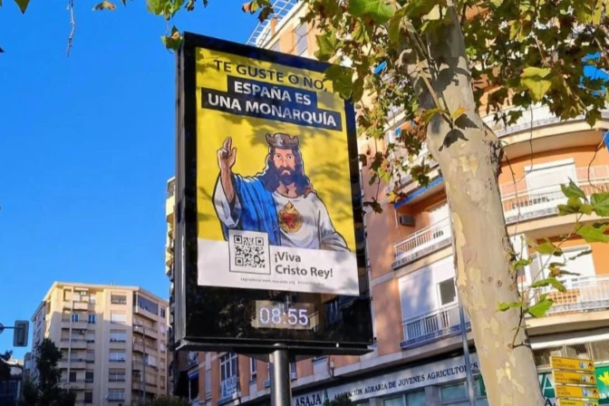 Carteles de la campaña por la solemnidad de Cristo Rey en España