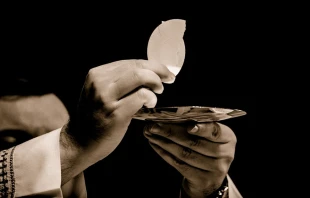 Eucaristu00eda. Cru00e9dito: Pixabay / Dominio pu00fablico. 