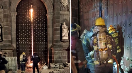 Incendio en una de las puertas de la Catedral de Puebla