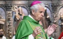 Mons. Luis Quinteiro, Obispo de Tui-Vigo, en España.