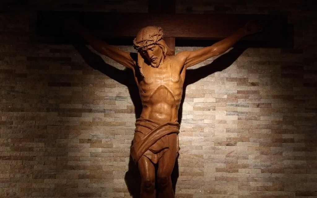 Imagen referencial Cristo Crucificado