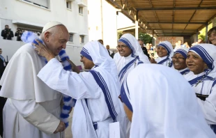 El Papa Francisco en la Casa de las Misioneras de la Caridad Crédito: Vatican News