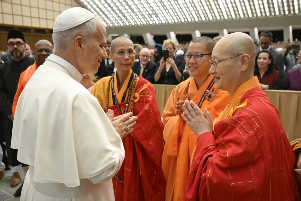 The Pope greets Buddhists meeting in the Vatican for the 60 years of the document of the Second Vatican Council 