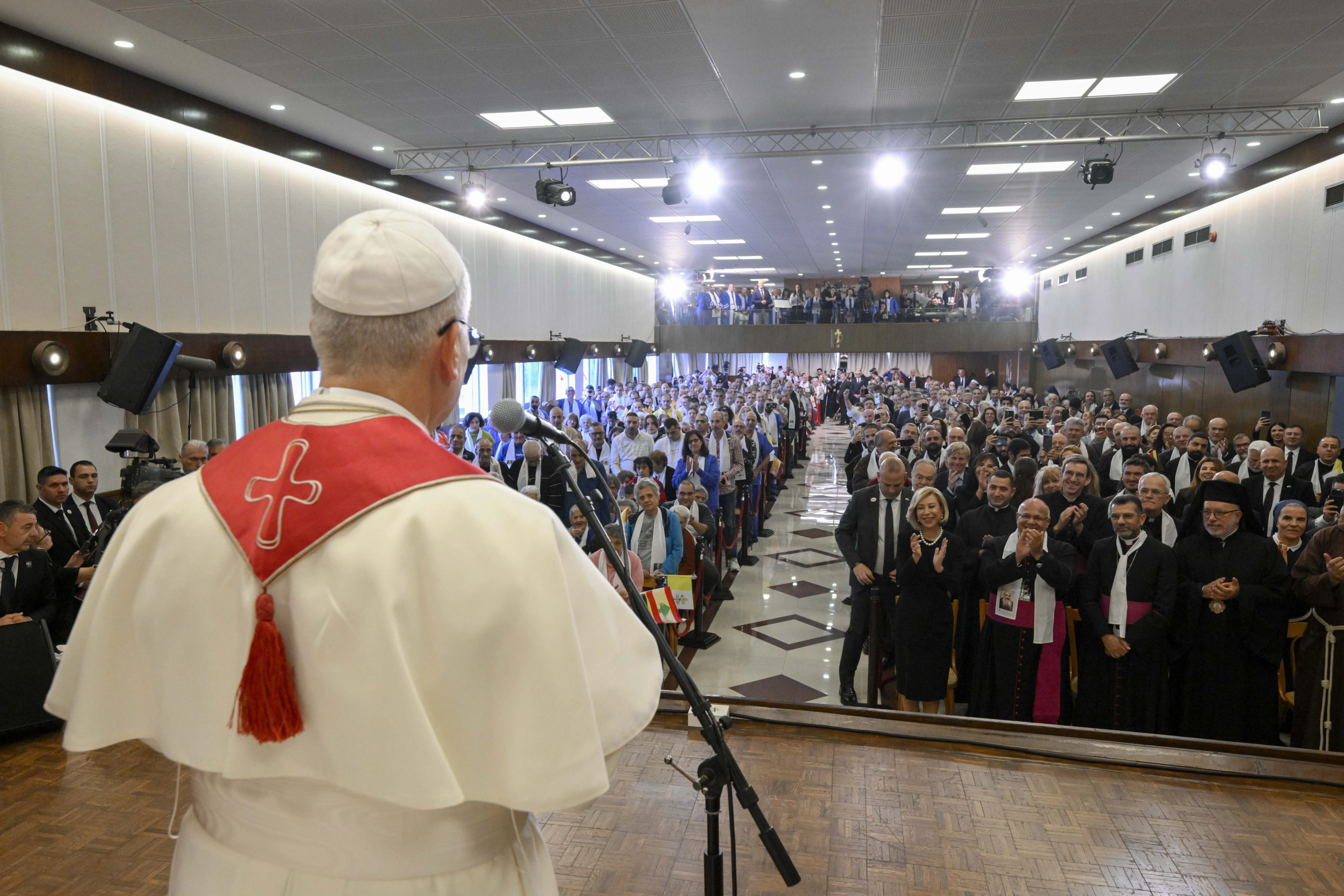El Papa llevó su caricia al Hospital de la Cruz de Beirut, uno de los más grandes para personas con enfermedades mentales del Medio Oriente. Crédito: Vatican Media