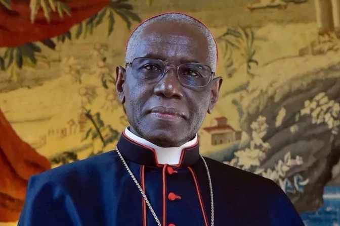 Cardenal Robert Sarah