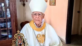 Mons. Roberto Lückert, primer Arzobispo de Coro, en Venezuela.