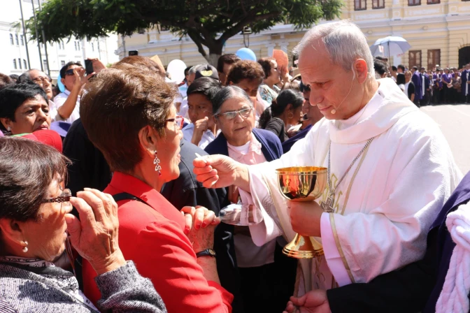 Mons. Robert Prevost