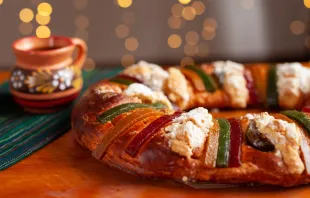 Tradicional rosca de Reyes. Crédito: 5l / Shutterstock.