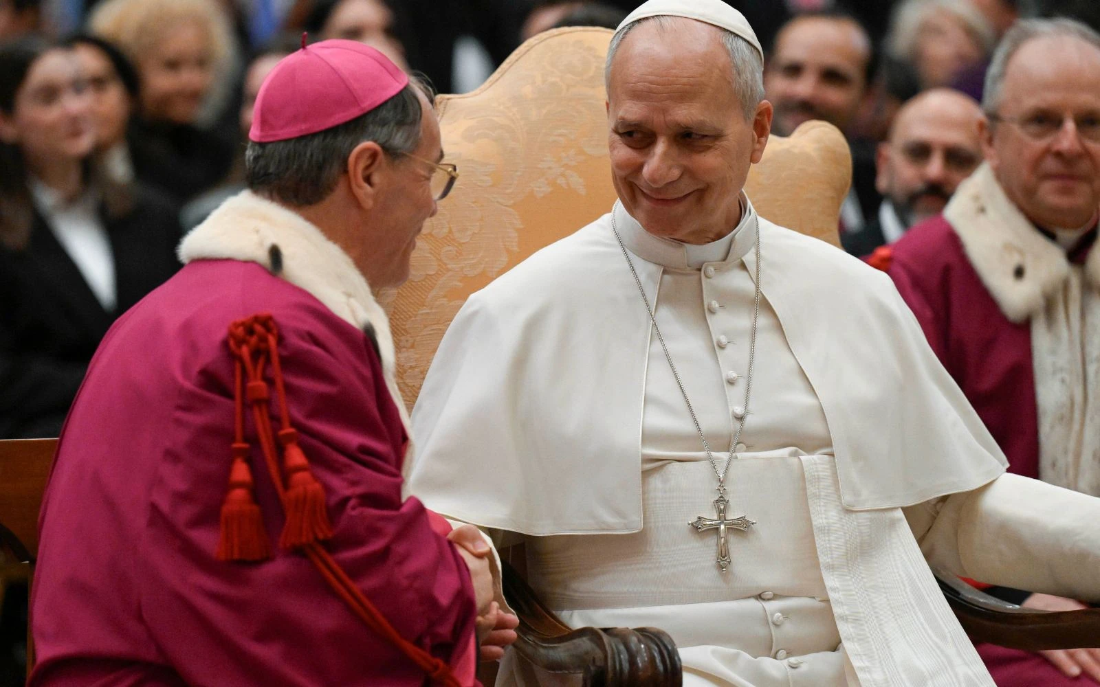 El Papa León XIV durante su encuentro con la Rota Romana?w=200&h=150