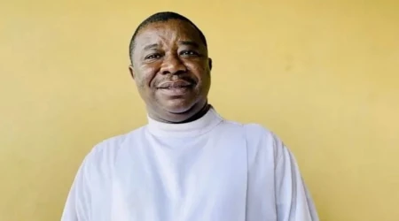 P. Augustine Dauda Amadu, párroco de la Inmaculada Concepción en Kenema (Sierra Leona). 10092025