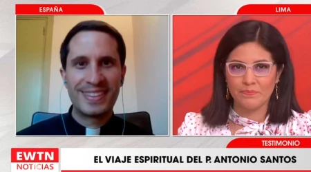 P. Antonio Santos García en la entrevista con EWTN Noticias