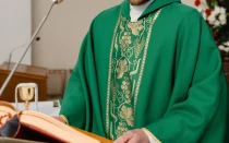Imagen referencial de un sacerdote.