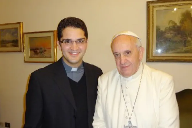 Intenso testimonio de sacerdote que se confesó con el Papa Francisco tras escribirle