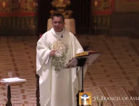El Papa Francisco nombra a un sacerdote filipino como obispo en Estados Unidos
