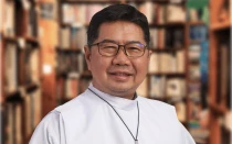 P. Flaviano Antonio L. Villanueva, sacerdote católico que trabaja para restaurar la dignidad de miles de pobres y personas sin hogar en el área metropolitana de Manila.