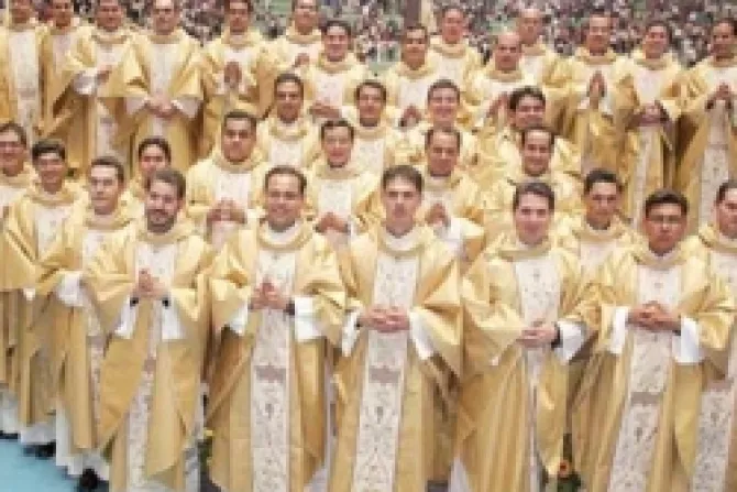 Vocaciones sacerdotales nacen de una cultura católica, dice Arzobispo de Los Ángeles