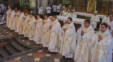 Sacerdotes ordenados en México