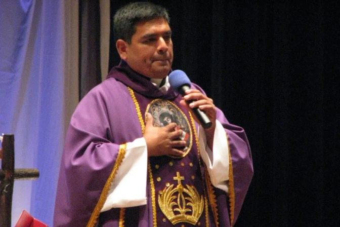 Raúl Alfonso Raúl Obando Manayay.