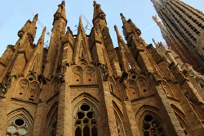 Benedicto XVI valorará belleza litúrgica de La Sagrada Familia en Barcelona