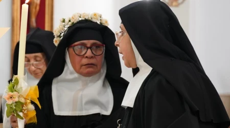 La salvadoreña María Magdalena García Ventura realizó su profesión perpetua como salesa en Granada (España).