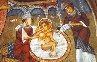 Salomé (derecha) bañando al niño Jesús. Wikimedia - Dominio Público. 