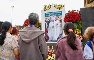 Espacio para orar por la salud del Papa Francisco. Crédito: Insigne y Nacional Basílica de Santa María de Guadalupe
