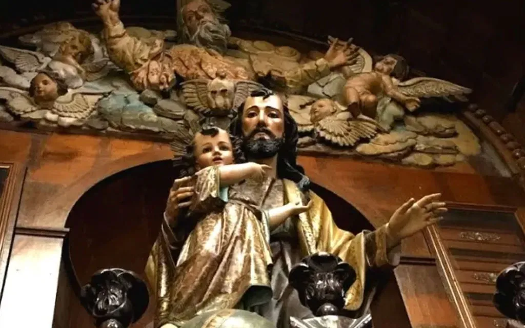 Imagen de San José y el Niño Jesús en la iglesia de San Pedro, en Lima (Perú).?w=200&h=150