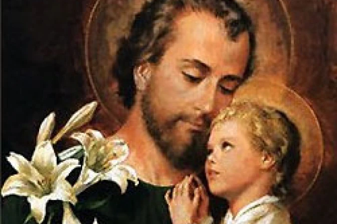 Benedicto XVI pide por intercesión de San José fuerza para confirmar a cristianos en la fe