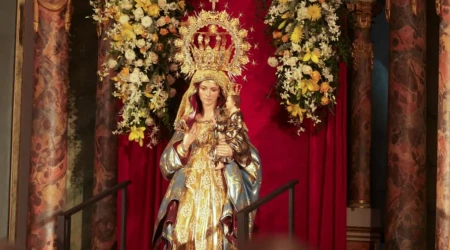 Santa María de la Antigua coronada el 9 de septiembre de 2025